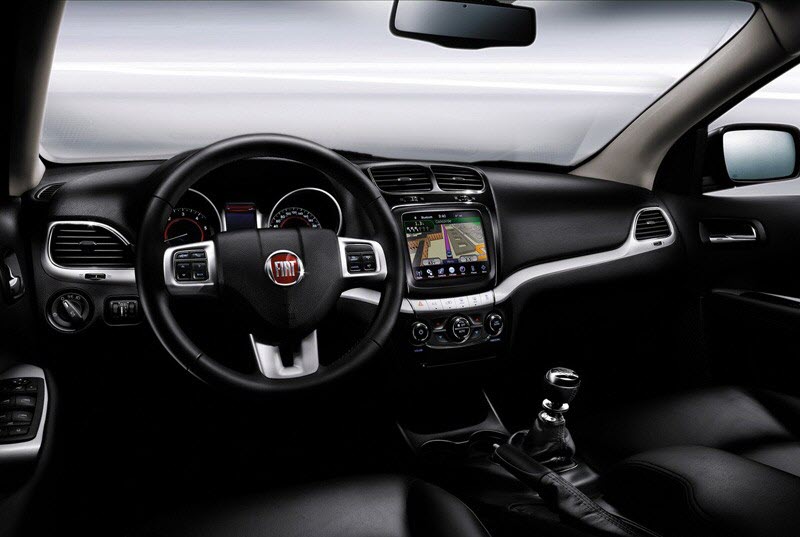 fiat-freemont_at_2015_6019349866_2016-11-22.jpg