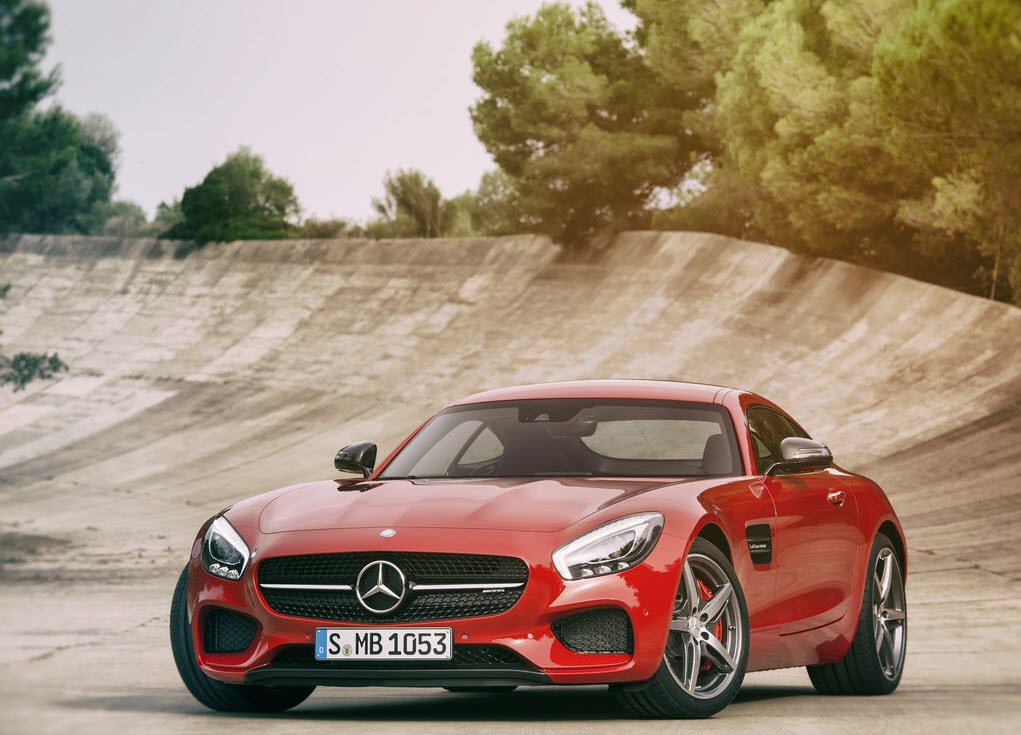 Mercedes-Benz-AMG_GT-2016-1024-08.jpg