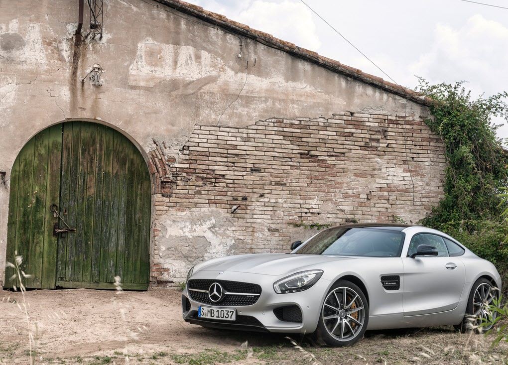 Mercedes-Benz-AMG_GT-2016-1024-16.jpg